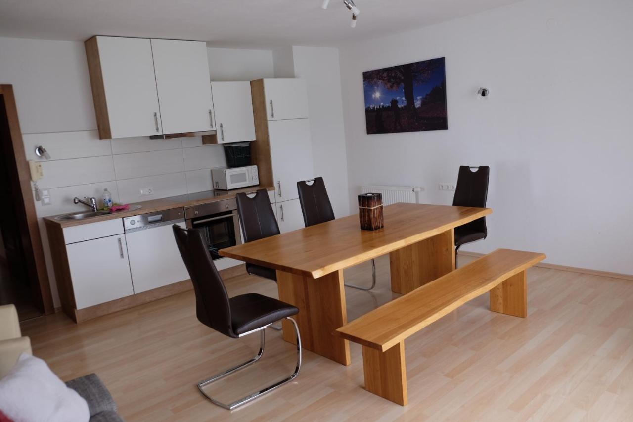 Putz Appartements Gröbming Kültér fotó